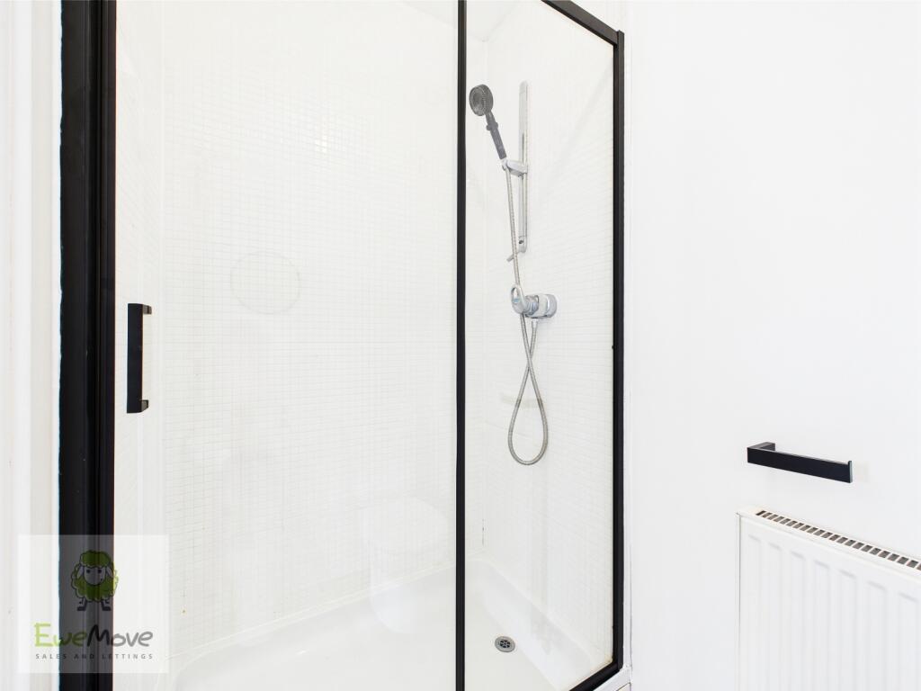 Ensuite Shower Room