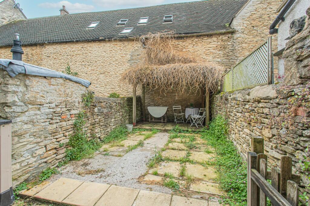 Courtyard Garden