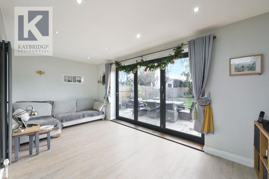 Stoneleigh Park Road, Epsom - KT19 0QT
