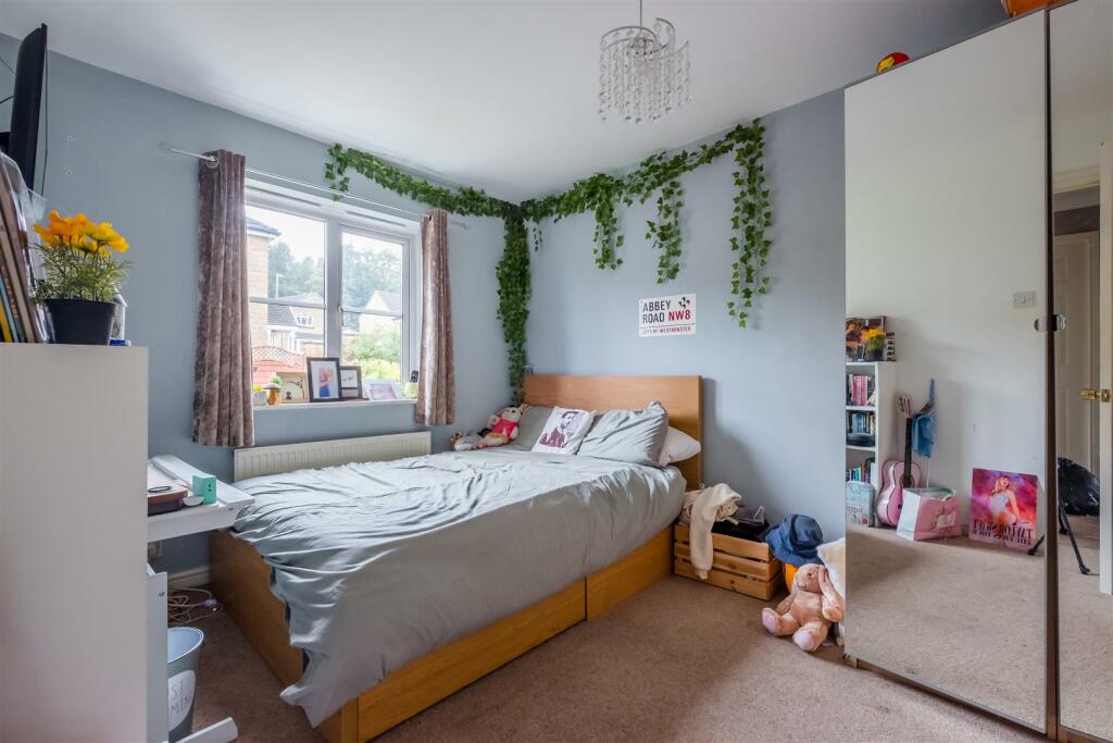 BED 3.jpg