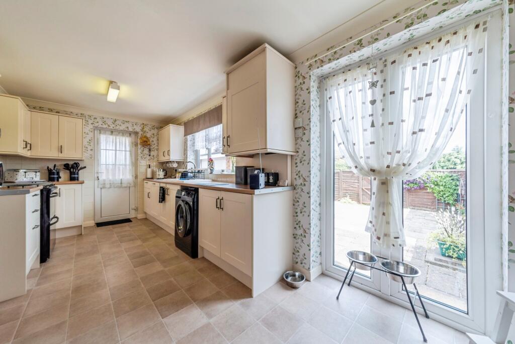 15_peascliffe_drive-21