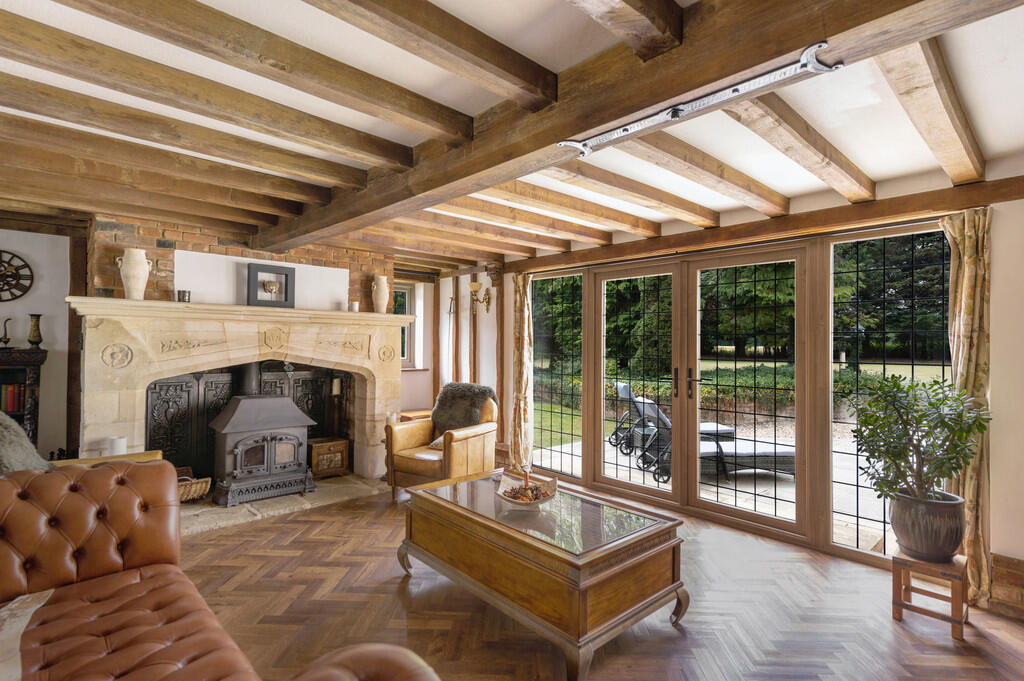 Stanton Manor ph2...