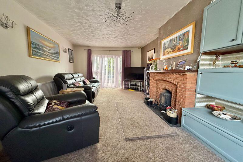 21' Lounge