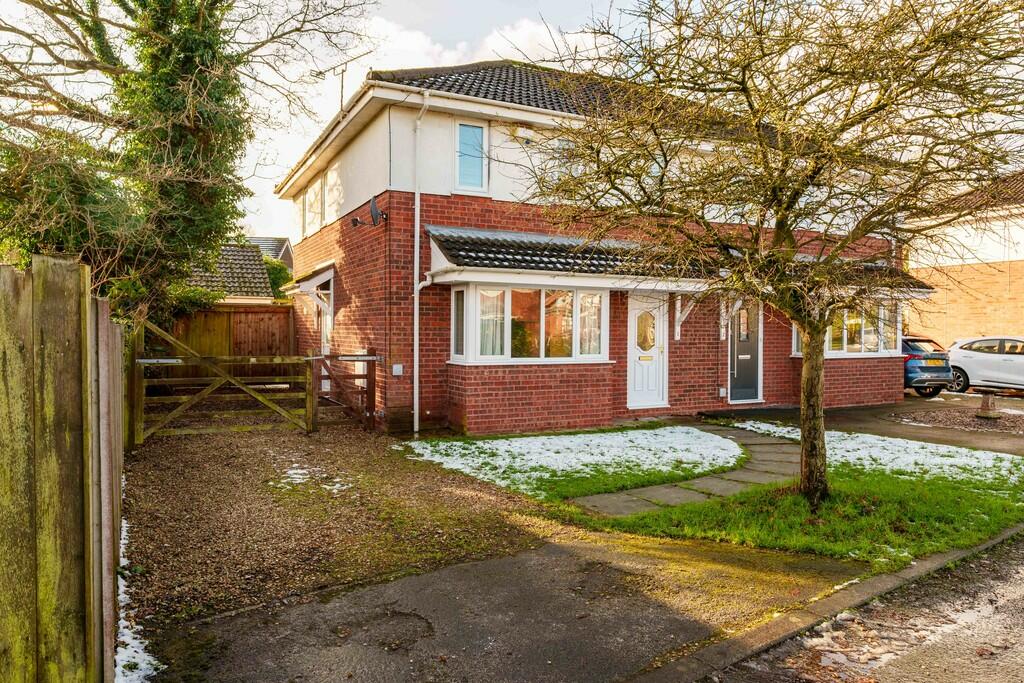 1 Wayside Court, ...