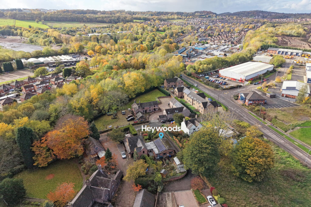 DJI_20251101120758_0005_D