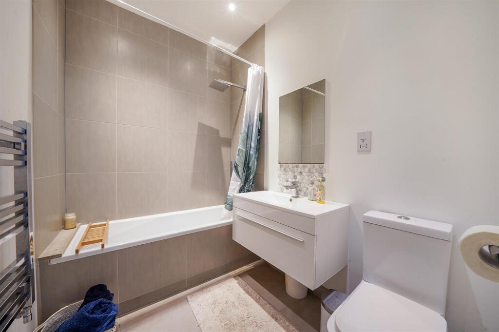 Flat A, 65 Wellmeadow Road - 5eOkcnoNHXjtH9aupIwO.