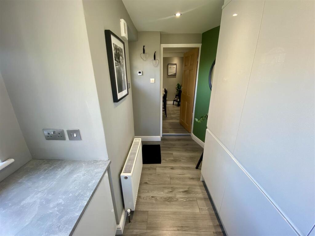 Bramleys Estate Agents - Fairfield Drive - Mirfiel
