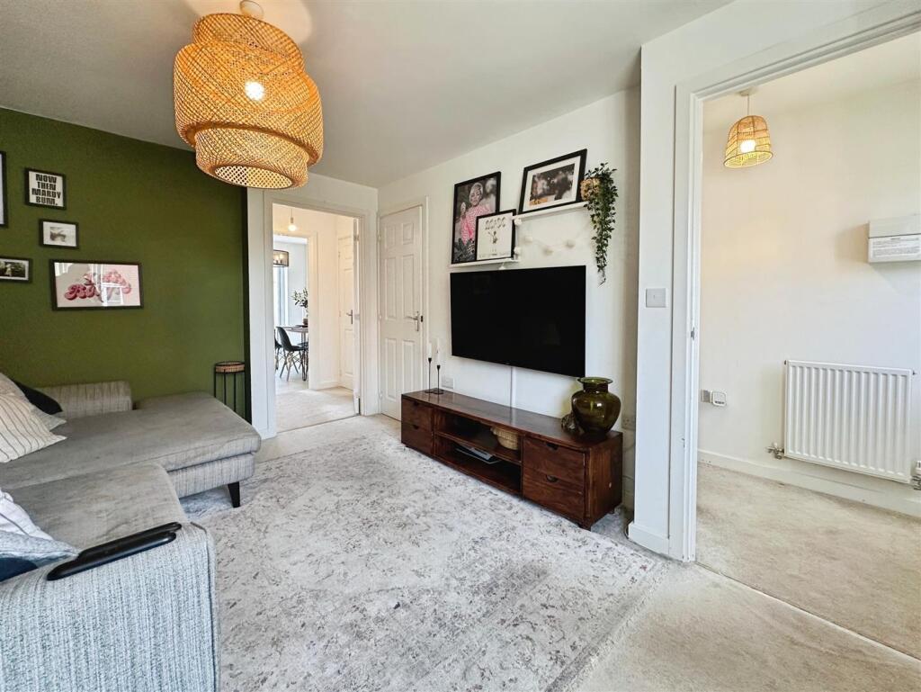 b2bd03b2-F-4512-9AE1-98D3DCE4BA84-9495-000003F178D