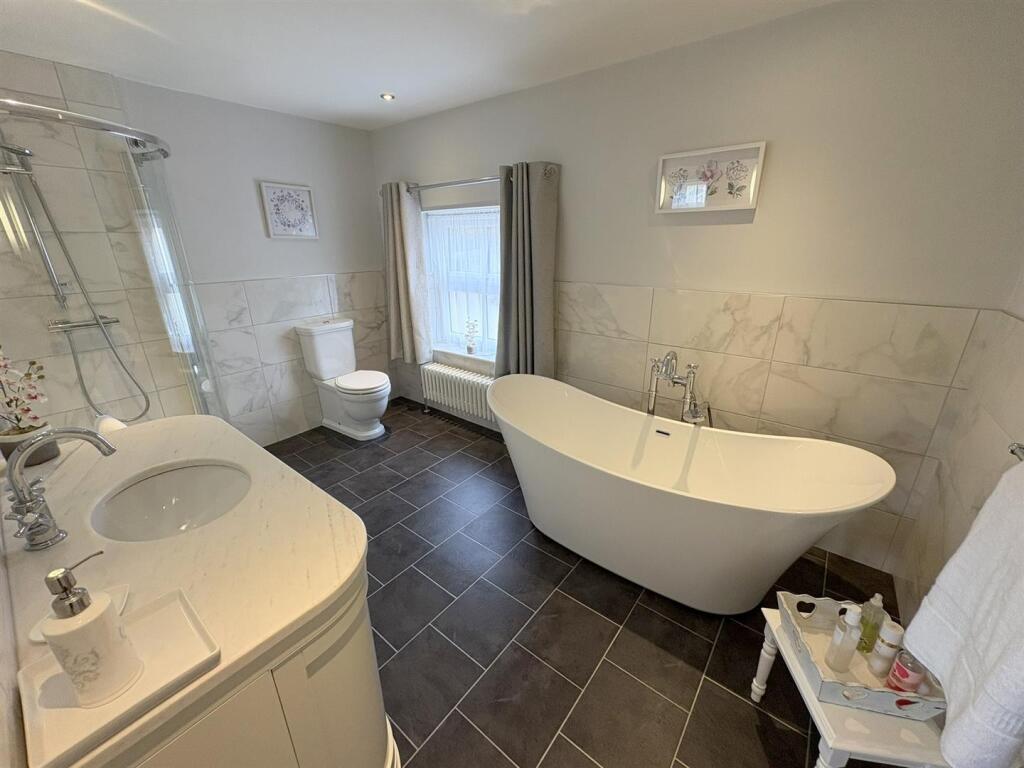 En-Suite One