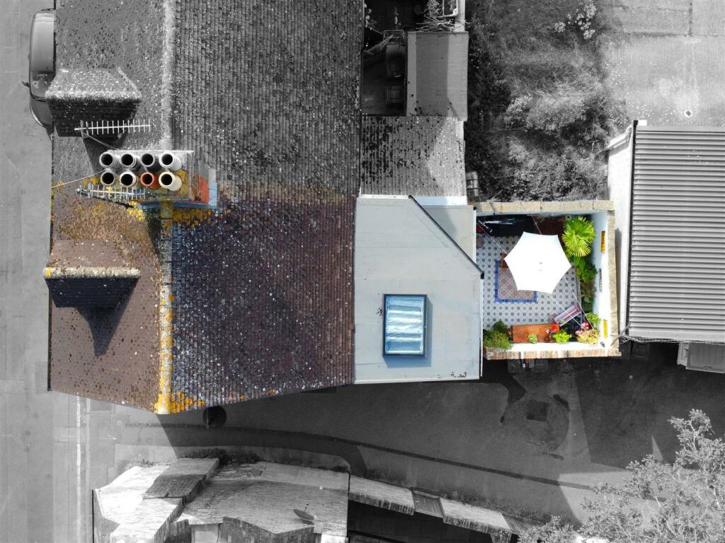 15 West Street, St. Ives - Aerial Highlight Photo 