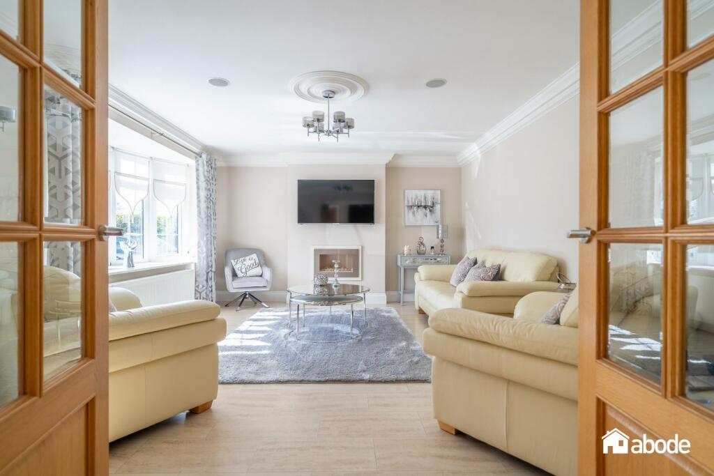 24 Nicolas Road (13 of 29).jpg