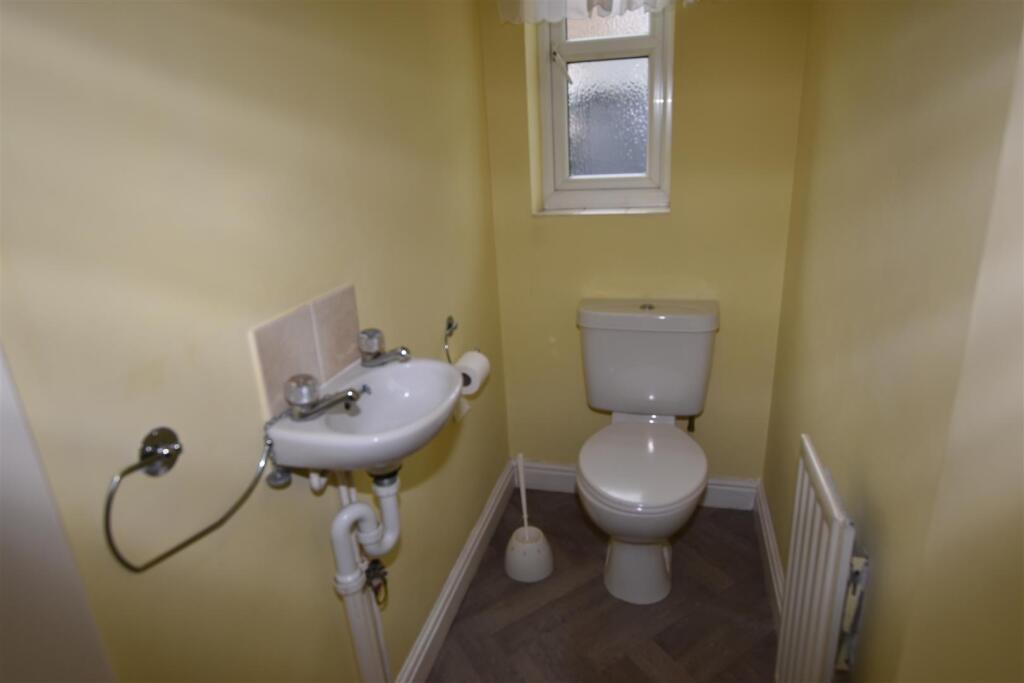 CLOAKROOM