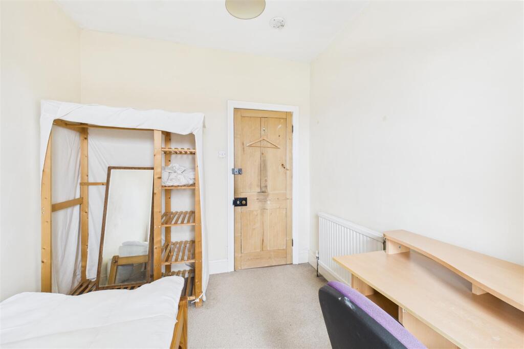 9 Christina Terrace, Hotwells, Bristol BS8 4QB | P