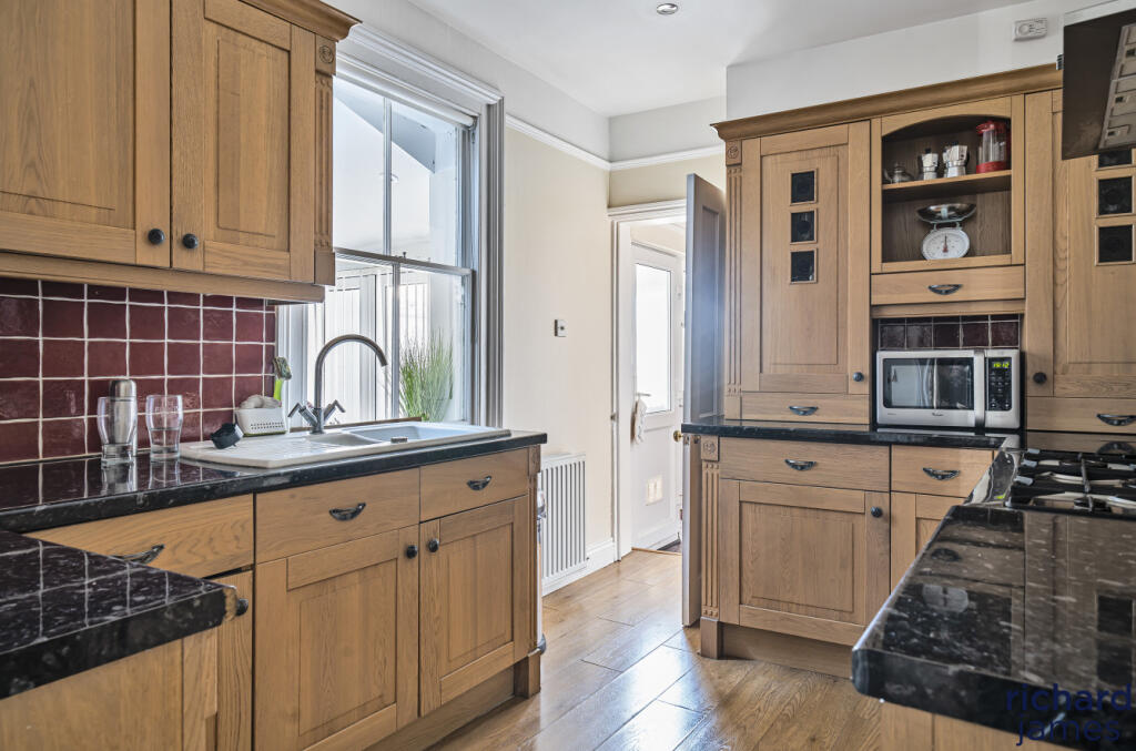 3fc99c68-14a2-476...