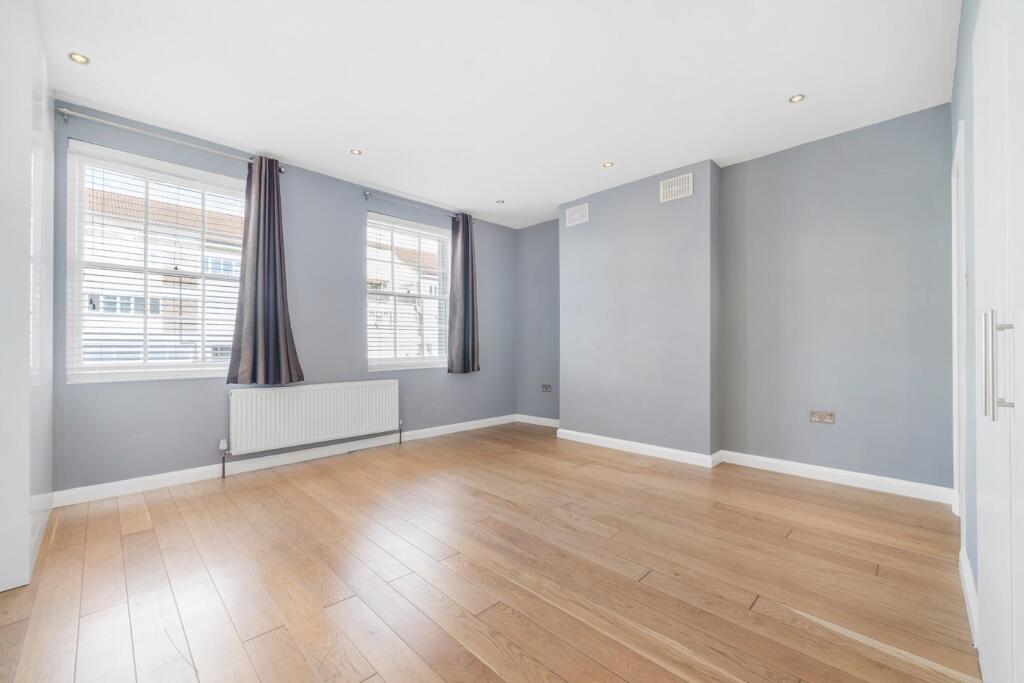 Bedroom 2.jpg