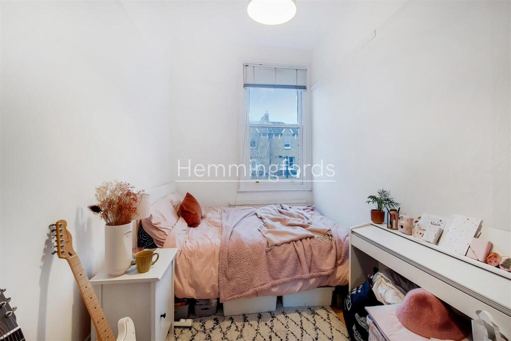 5_Bedroom 2-1.jpg