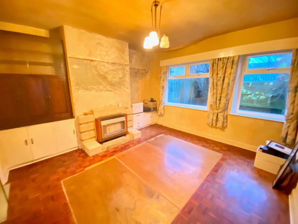 dining room.jpg