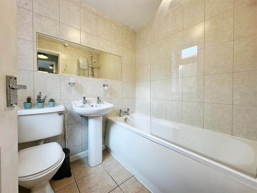 74d116ab-image_picker_7FD34EFC-68C7-4F6B-9333-7995