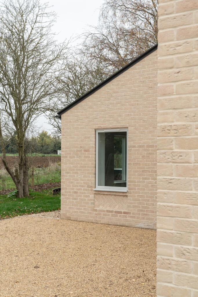 241074 - H05-THORNBOROUGH-PARK-43.jpg