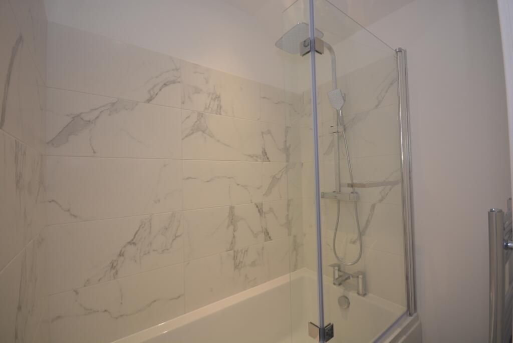 Bathroom1
