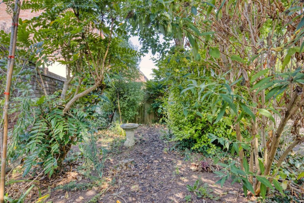 Ewemove Taunton - Graham Way (4)