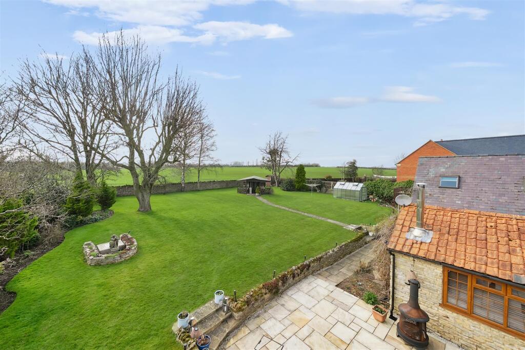 Walnut Tree Cottage, 35-36, Tathall End, Hanslope,