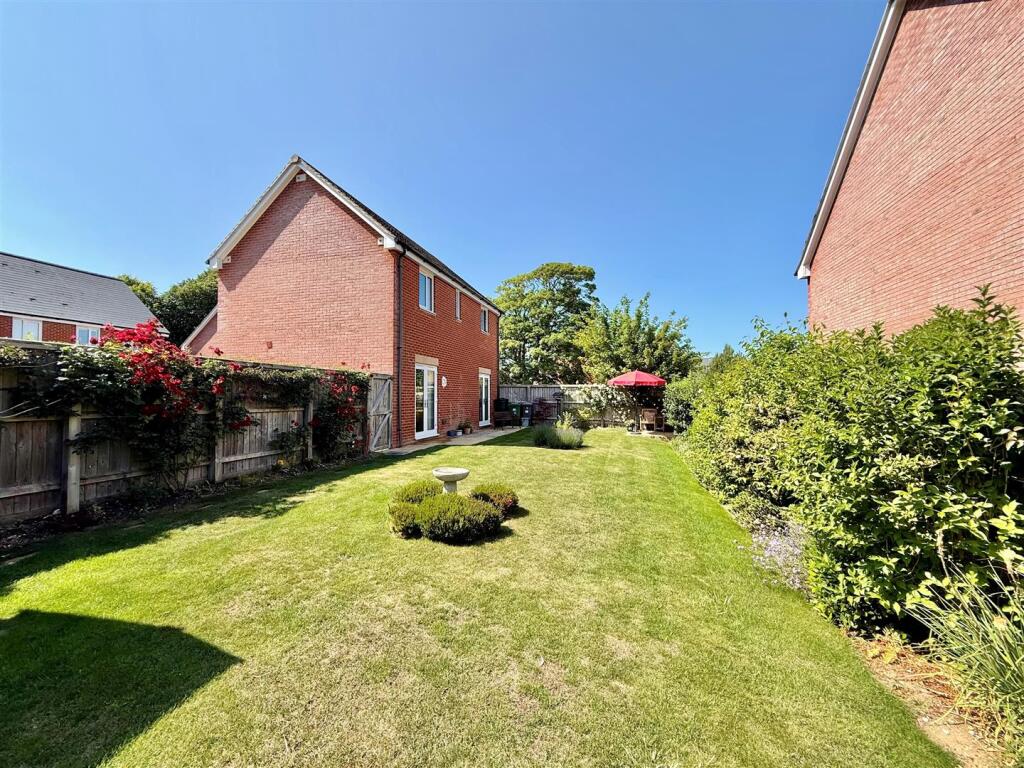 Rear Garden 3.jpg