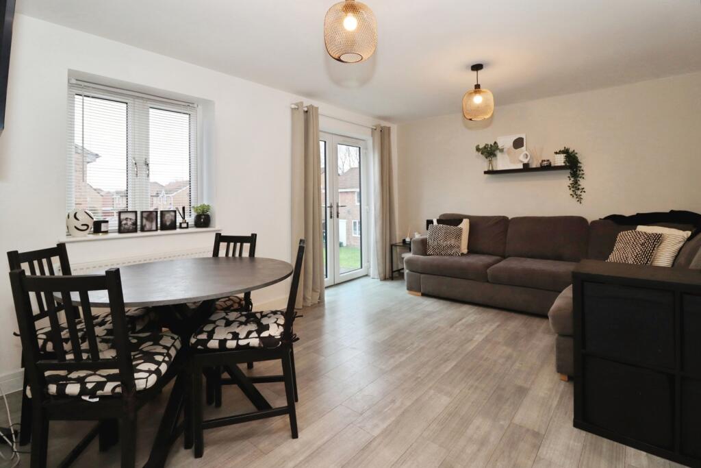 Lounge/Diner
