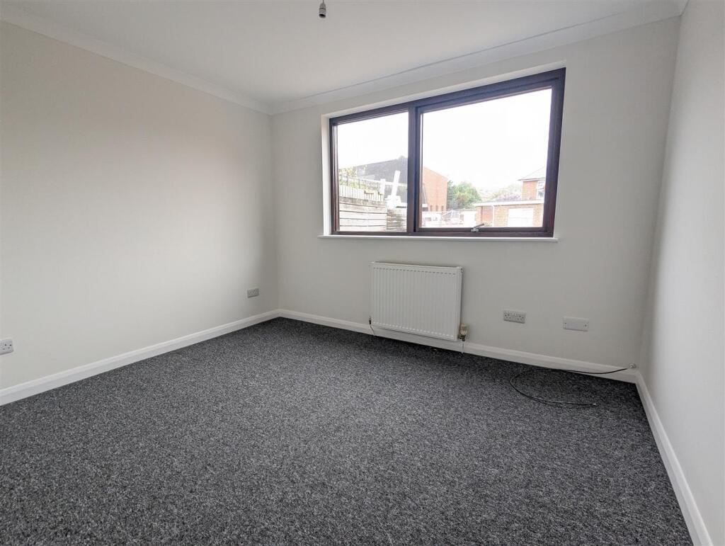 Bedroom (1)