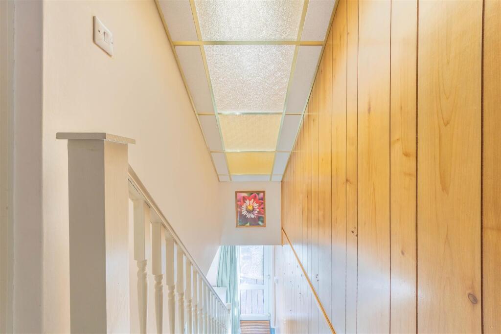 2X9A0897-HDR.jpg