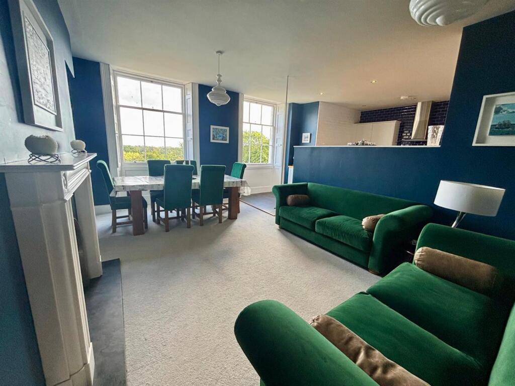 PHOTO-2025-08-28-07-38-50 (4).jpg