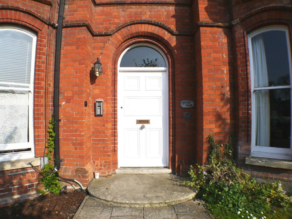 Entrance to Communal