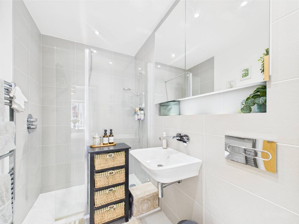 Ensuite