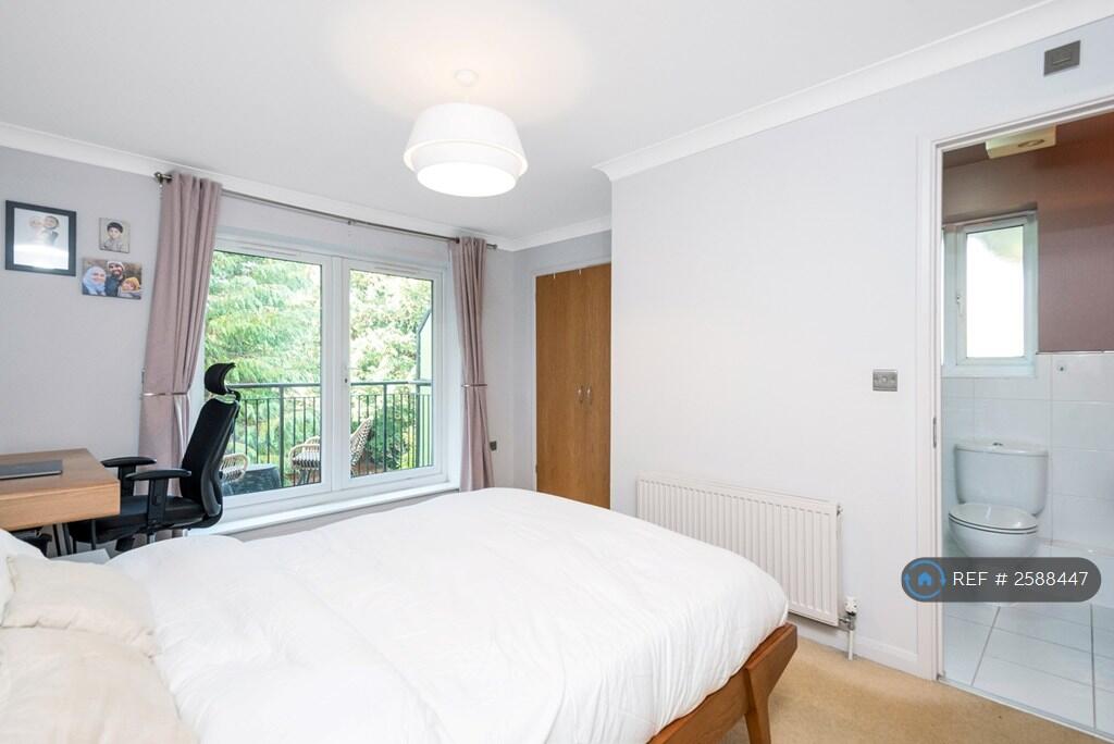 Bedroom 1 With Ensuite
