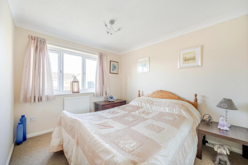 MASTER BEDROOM.jpg