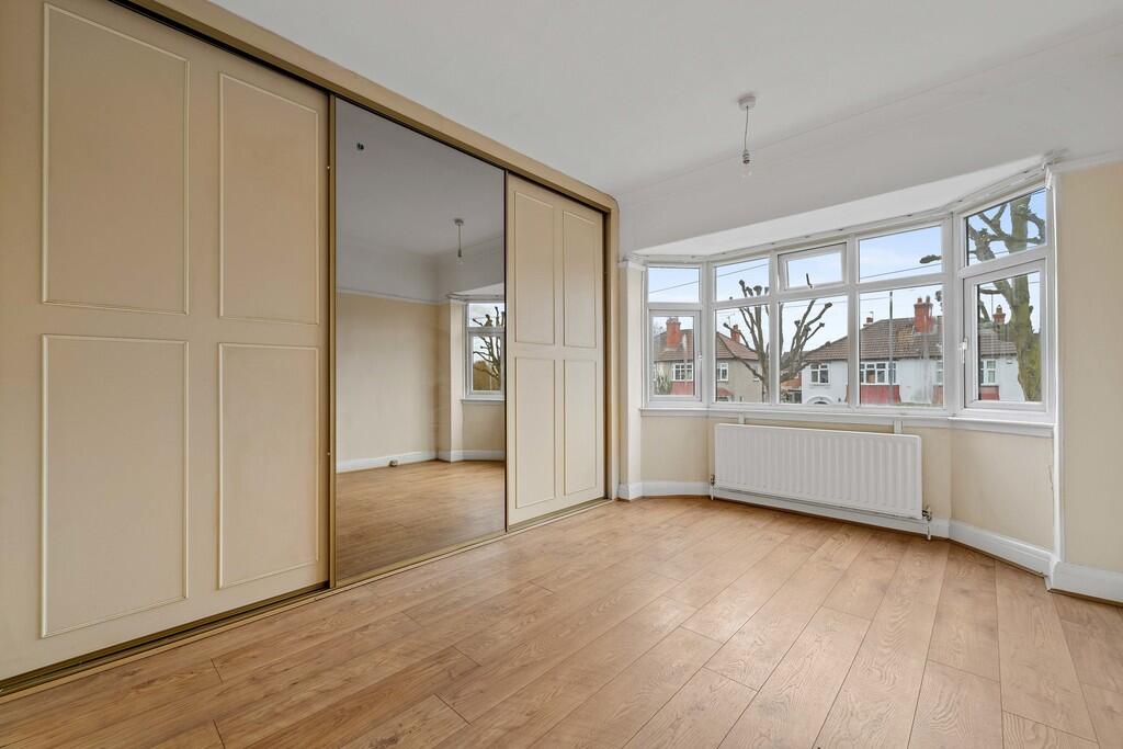 5 Kingsway, Newto...