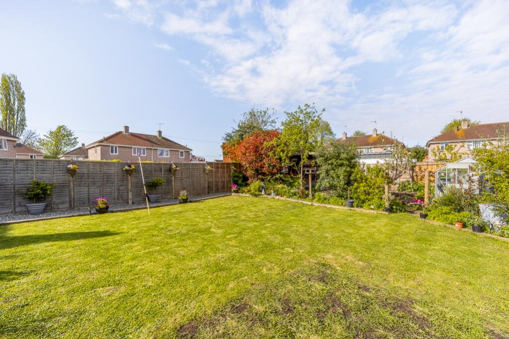 5 Edinburgh Crescent (Kirton)-10
