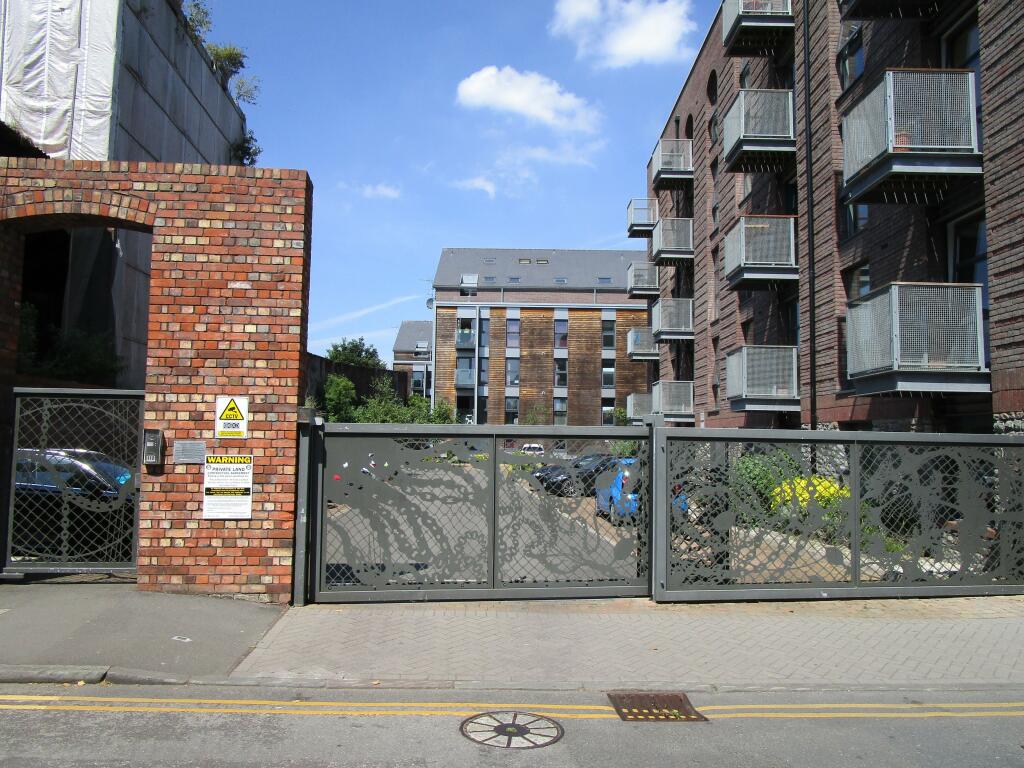 Dev entrance