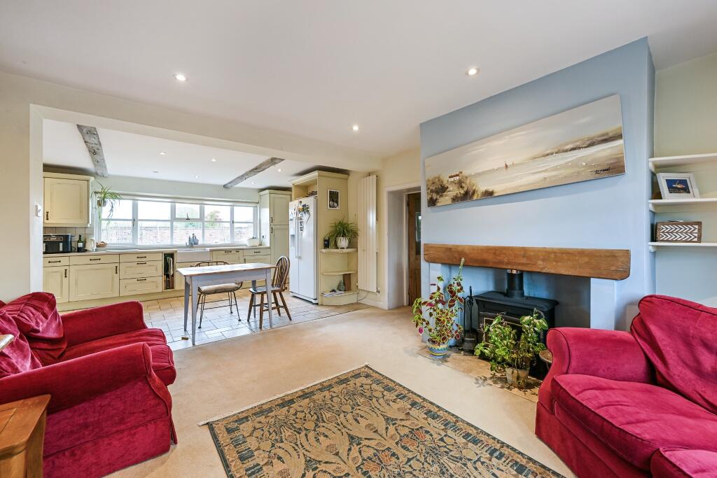 Kitchen/Break/Family