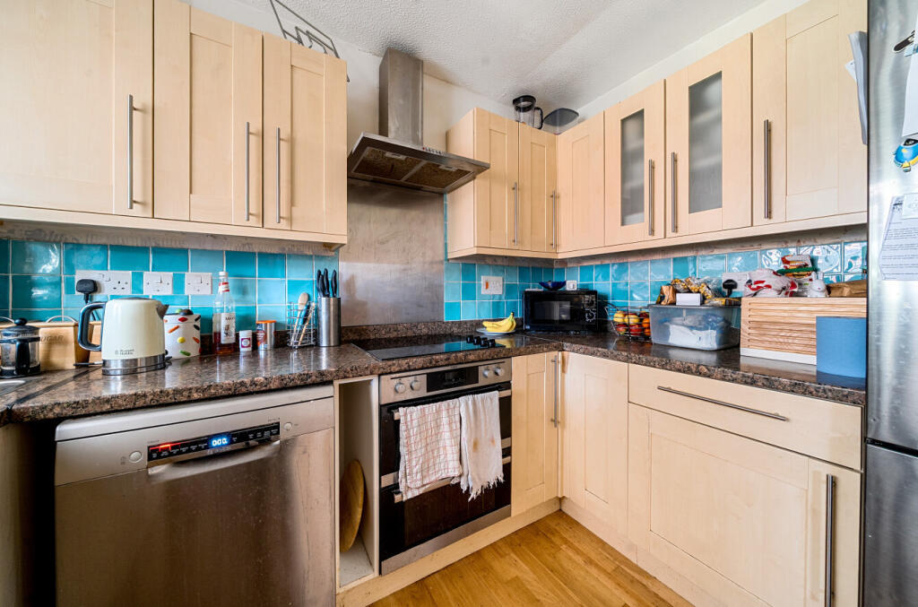 1380511-14-691213...