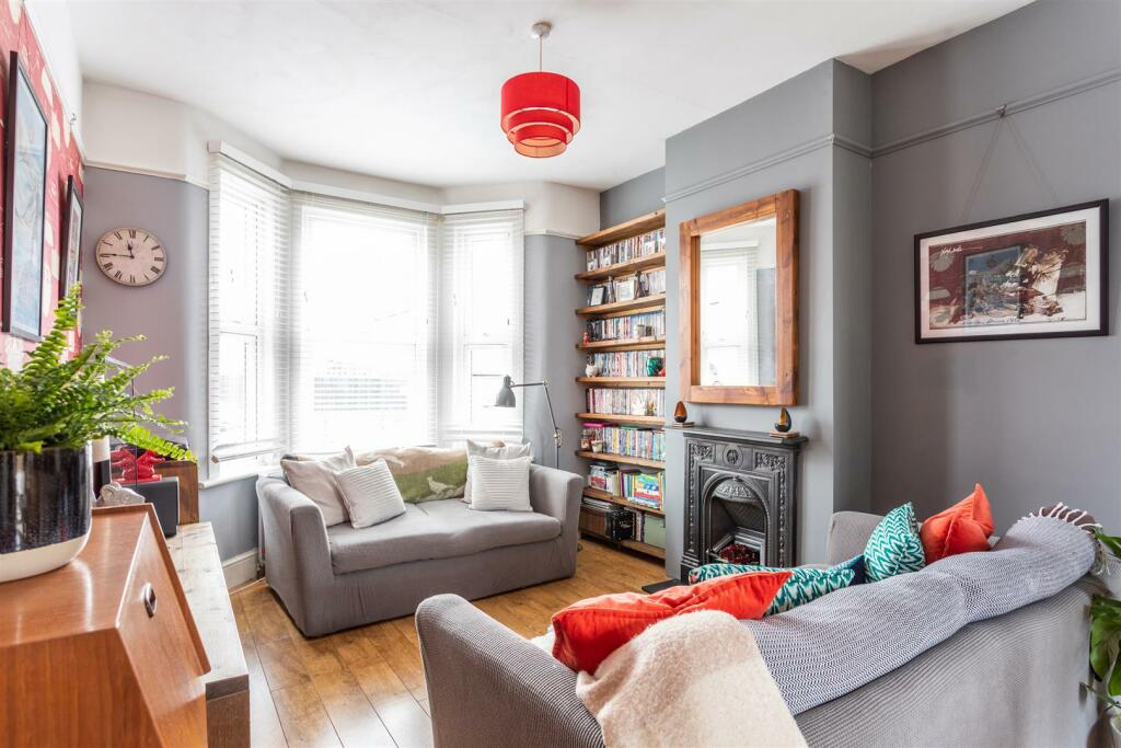 59 Fairbourne Road,-03.jpg