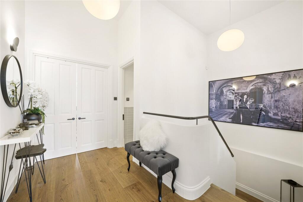property in Sutherland Avenue, 
Little Venice, W9