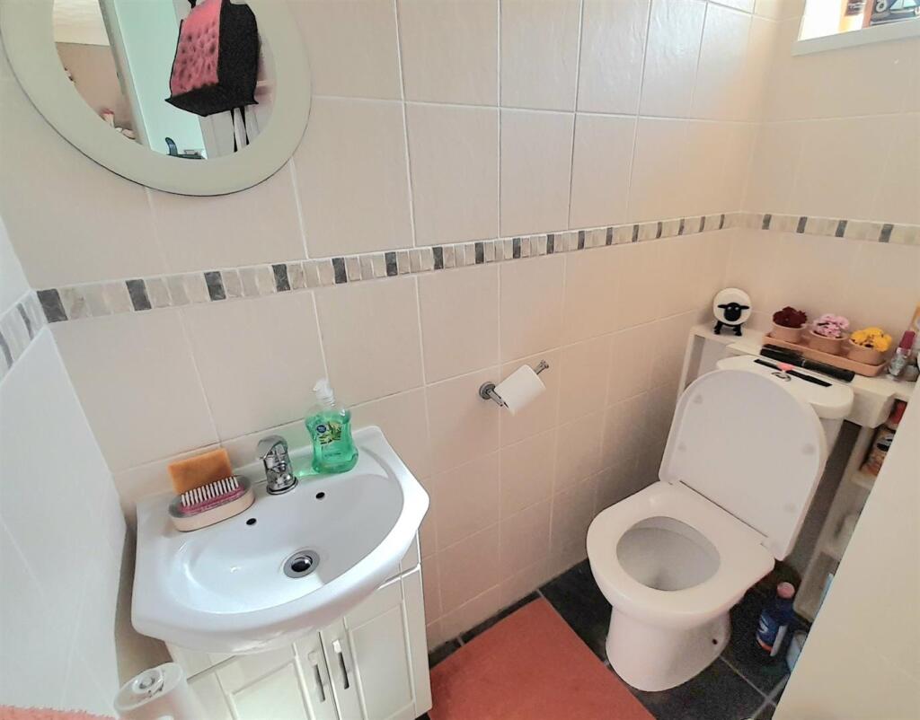 DOWNSTAIRS WC