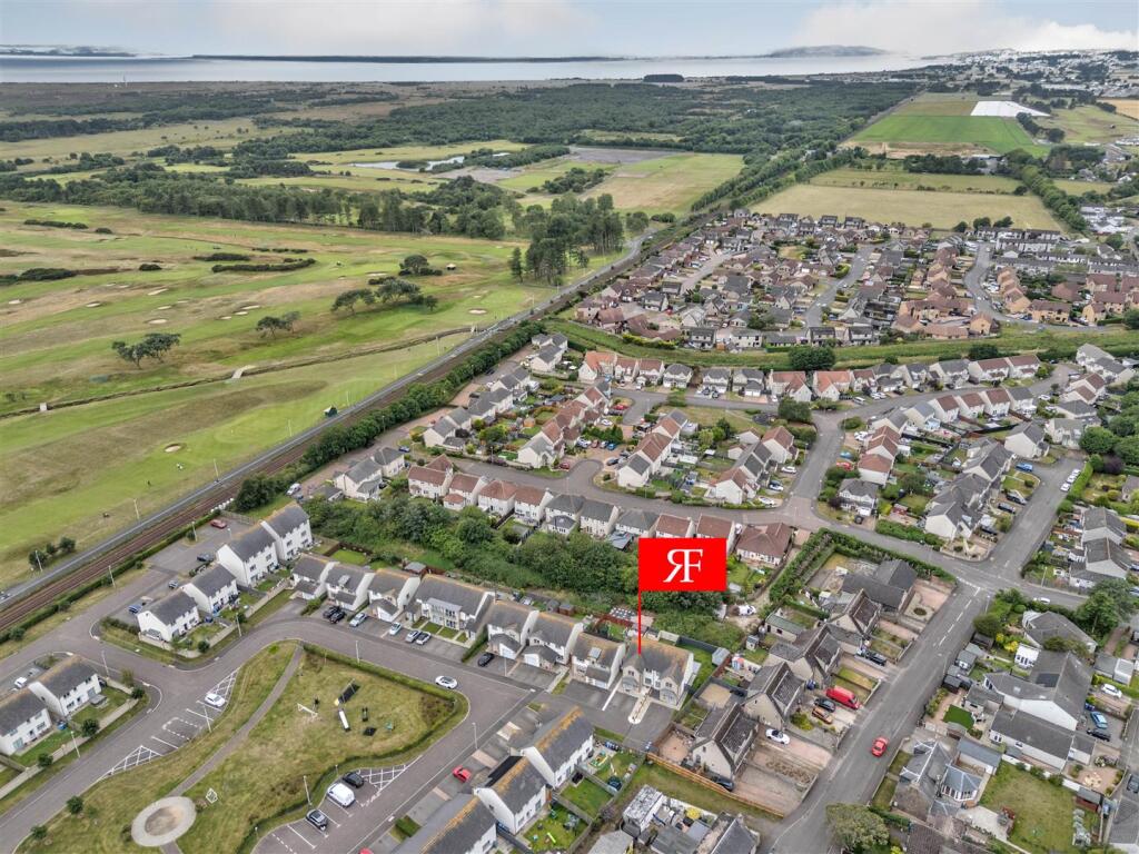 19 Henry Cotton Place Carnoustie-20.JPG