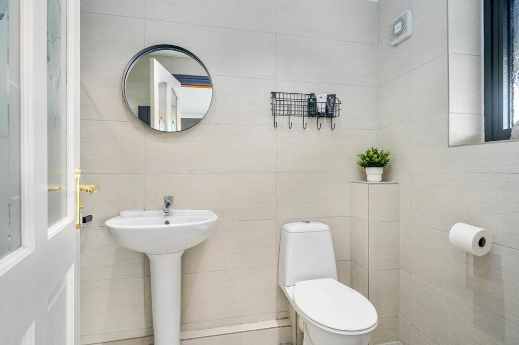 Ensuite