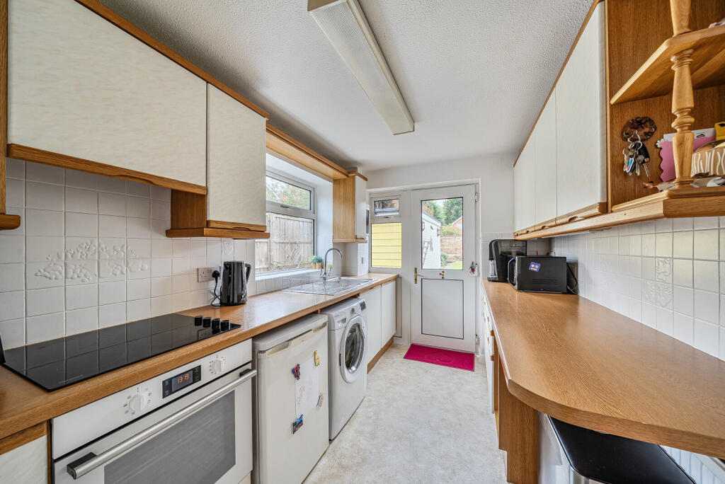 1363356-12-68e900...