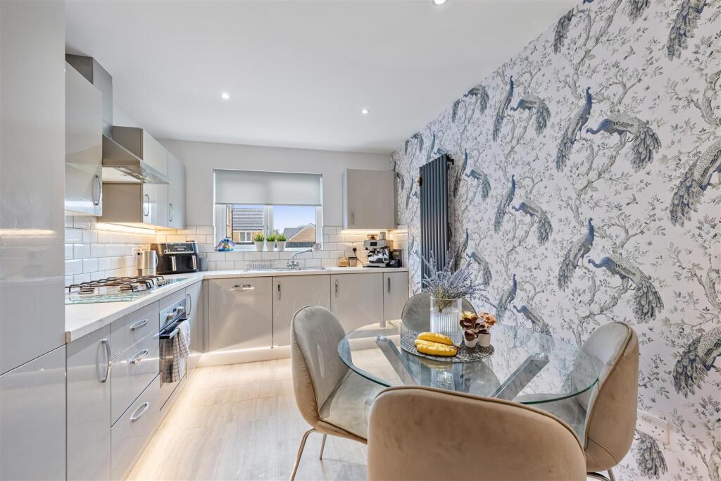 Kitchen 3.jpg