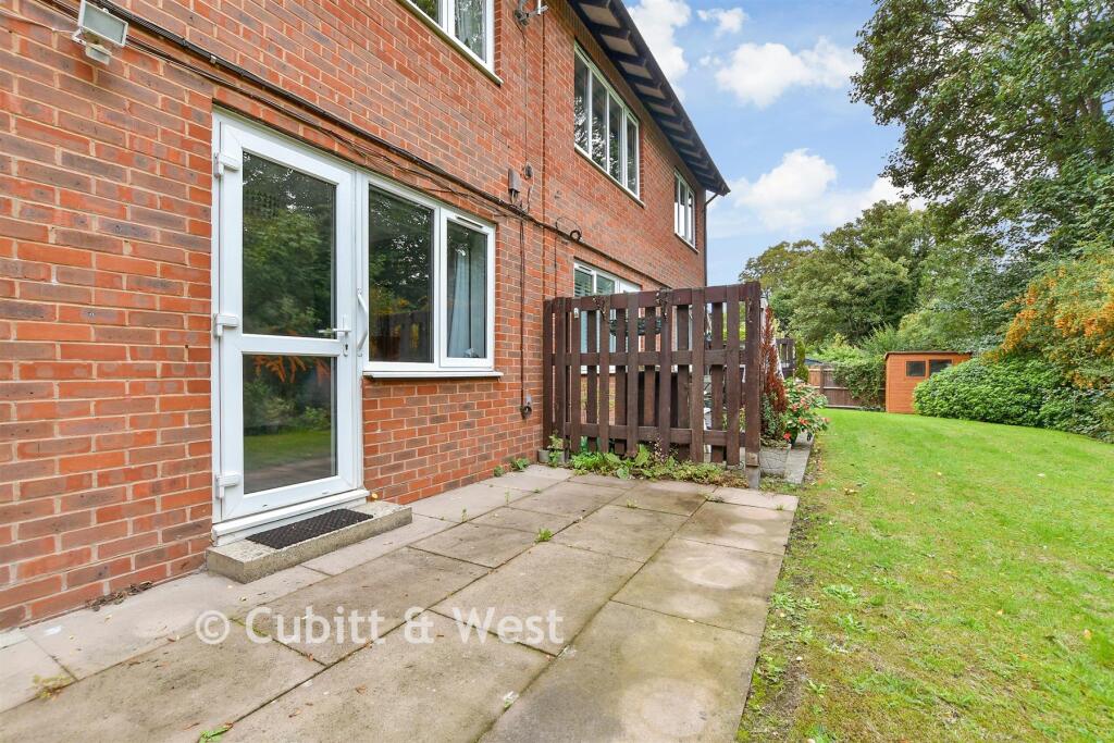 Patio / Decking
