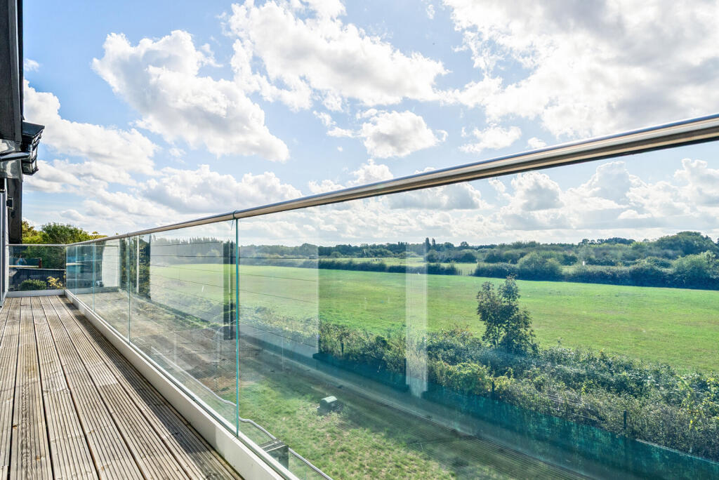 1347579-19-68bec0...