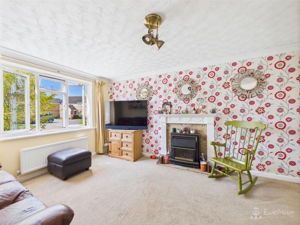 Living room- Mark Stephens EweMove Newmarket and S